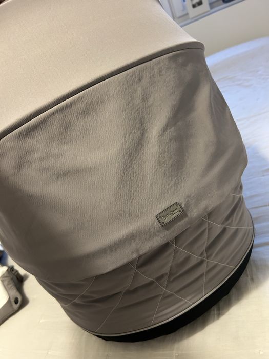 Cybex Carry Cot Lux - gondola do wózka Priam 2.0 Grey