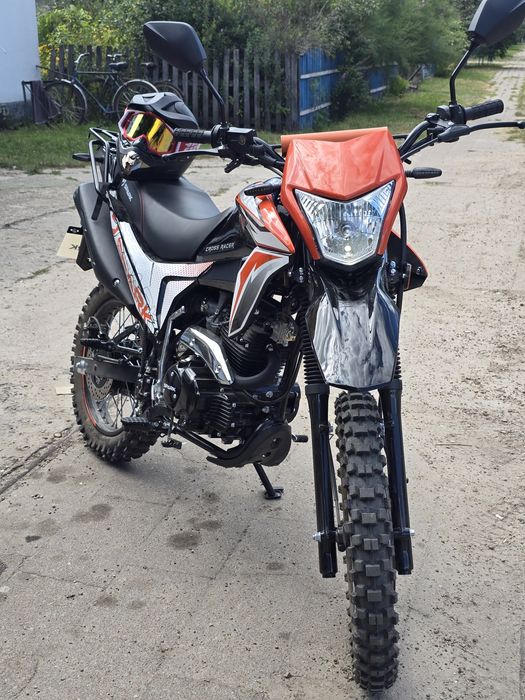 Продам мотоцикл Spark SP200D-5B