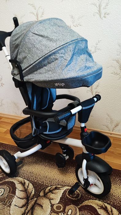 СРЛЧНО. Триколісний велисипед з батьківською ручкою TILLY FLIP T-390