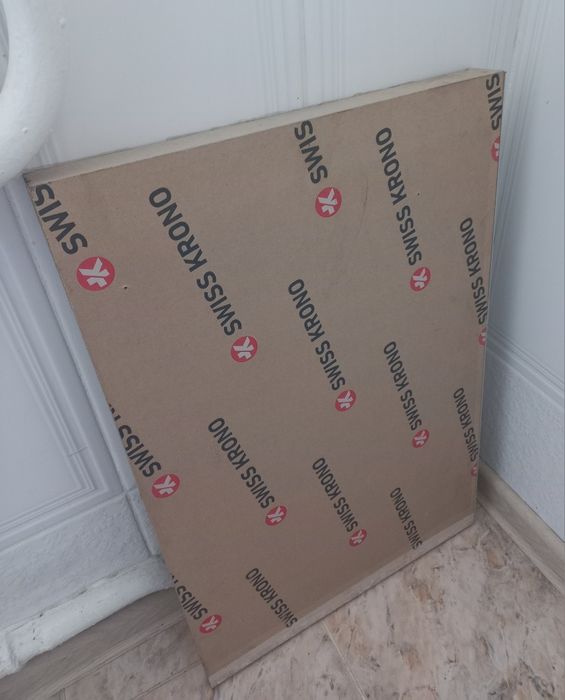 Столешниця (залишок відрізу) 60х40 см,висота 4см, бежево-персиковий,