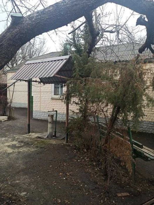 Продам добротний дом 106м2 в Дергачах, ділянка 21 сотка