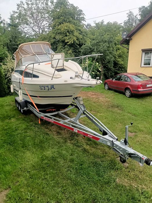 Jacht motorowy Bayliner Cierra 2655