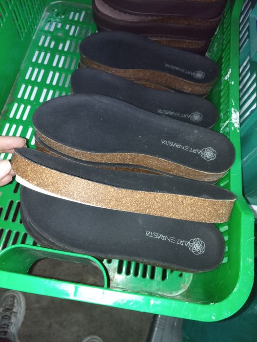 Palmilhas e solas64552102717187121