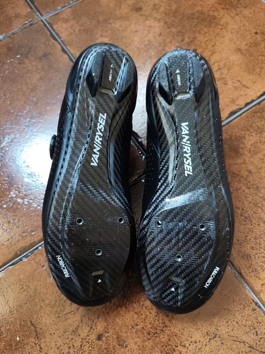 Sapatos de ciclismo carbono 42