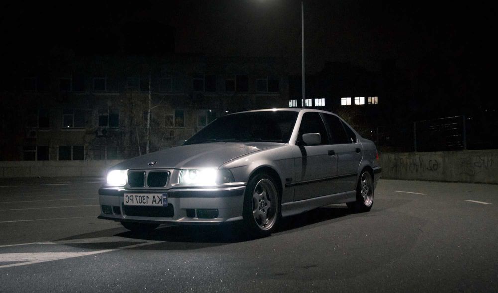 Bmw e36 323i (192hp) 1996