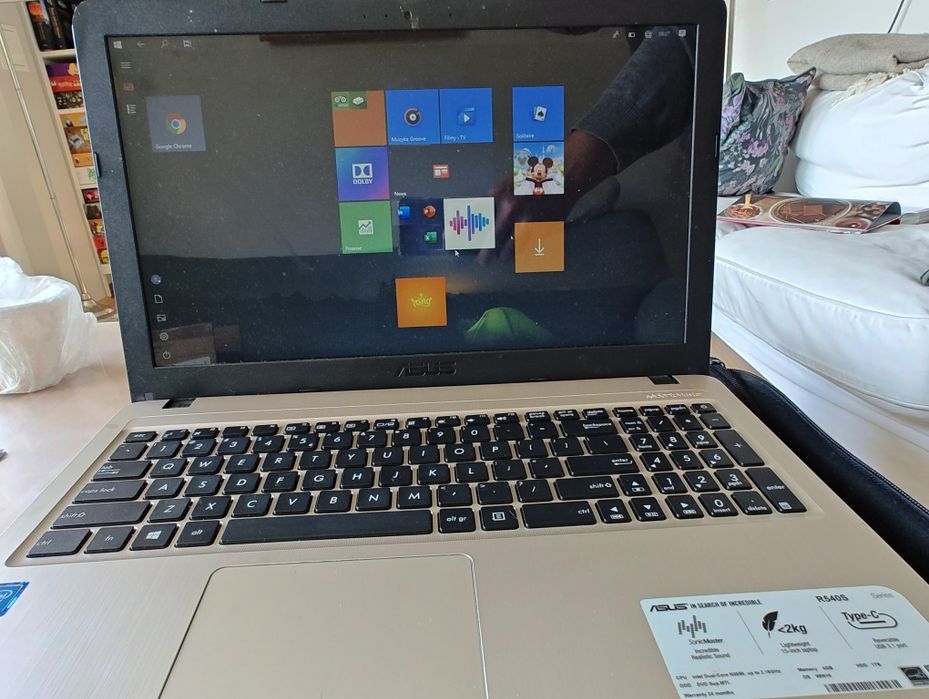 Laptop ASUS R540S | 1TB HDD | 4GB RAM | Windows 10 | + Etui Kraków ...