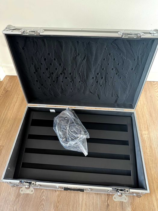 Pedaltrain Novo 24 Pedal Board with Tour Case