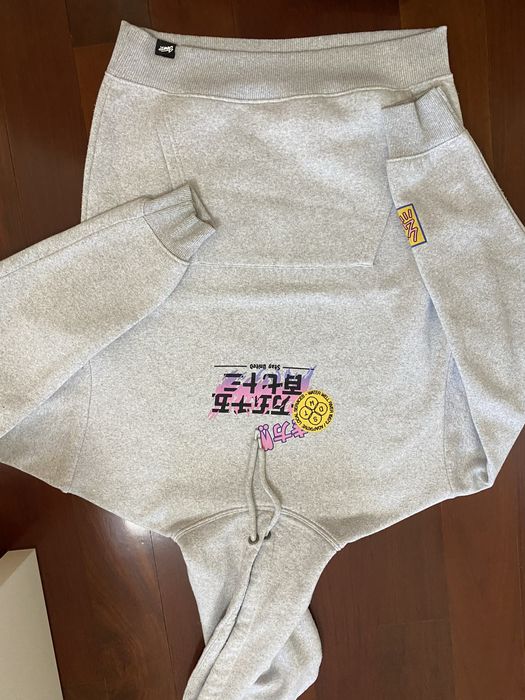 2 sweats Pull& Bear/ Berskha