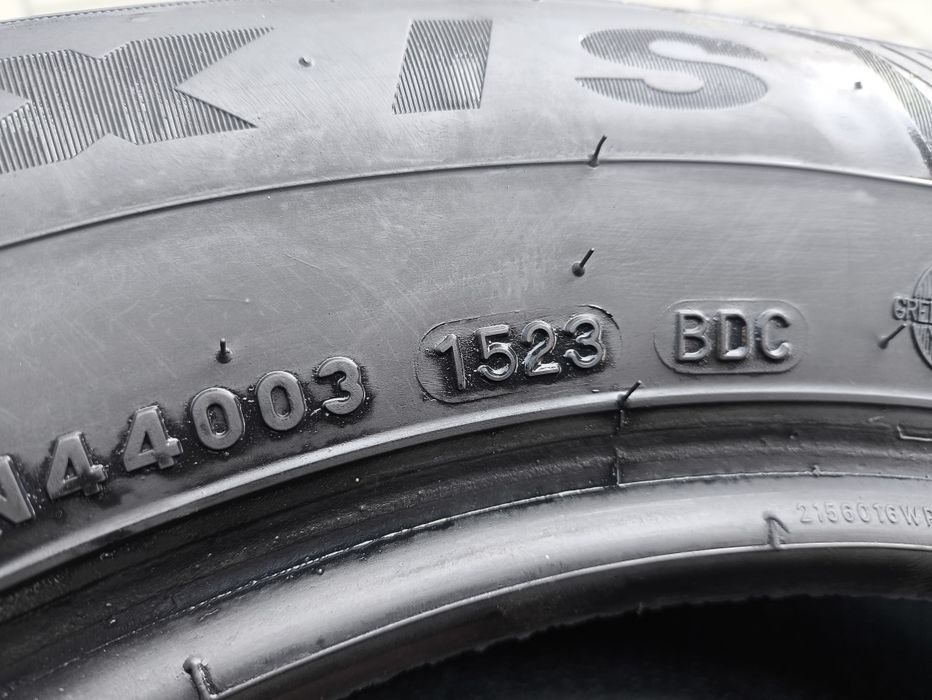 215/60/16 Maxxis Premitra SnowWP6 2SZTUKI