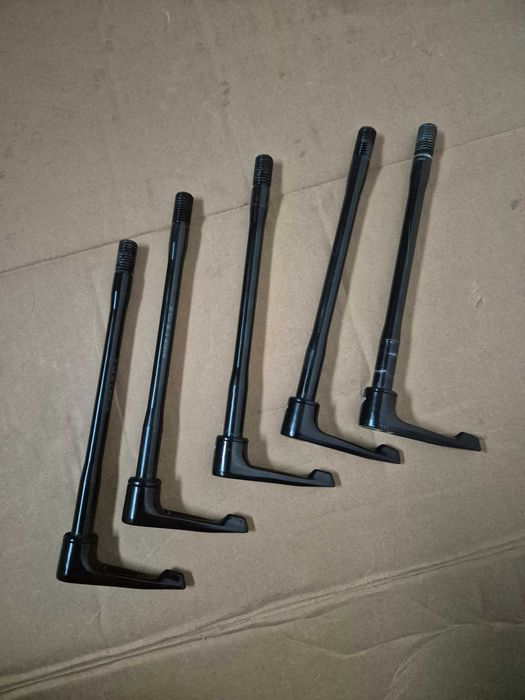 sztywna oś 12x142 i 12x148