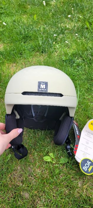 Kask narciarski  oakley