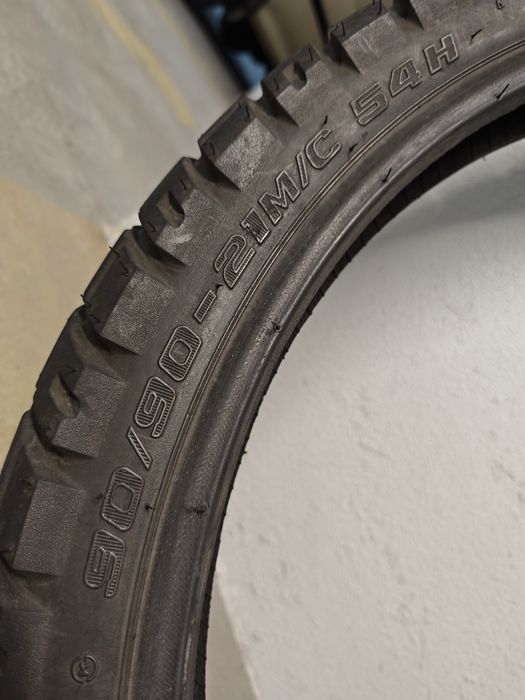 2 Pneus Mota  Shinko