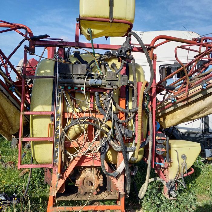 Hardi   1200lit. 21m.  Hydraulicznie  rozkładany