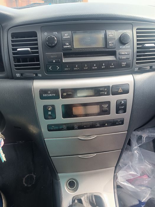 Toyota Corolla 1.4 VVTI de Corrente