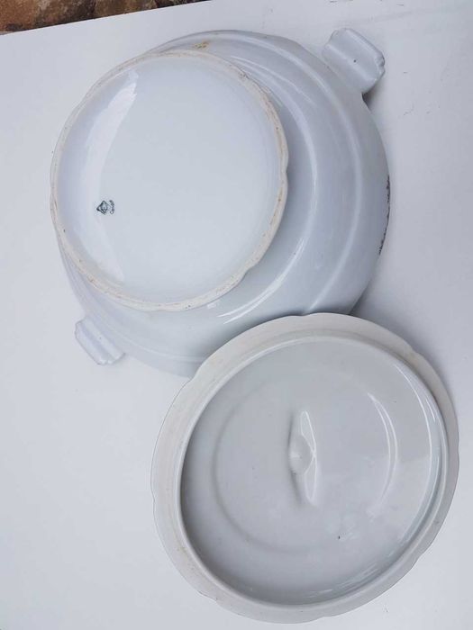 Terrina antiga da Candal