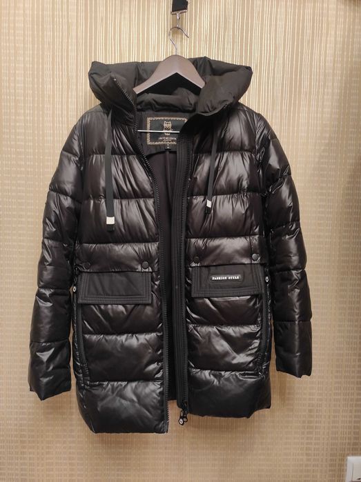 Продам куртку жіночу