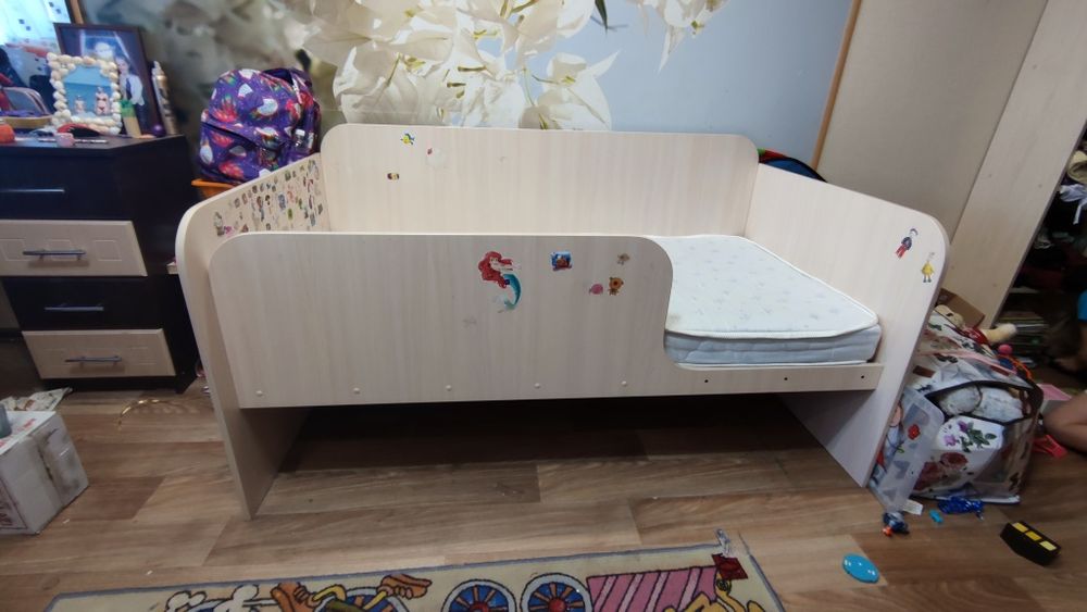 Продам детскую кровать