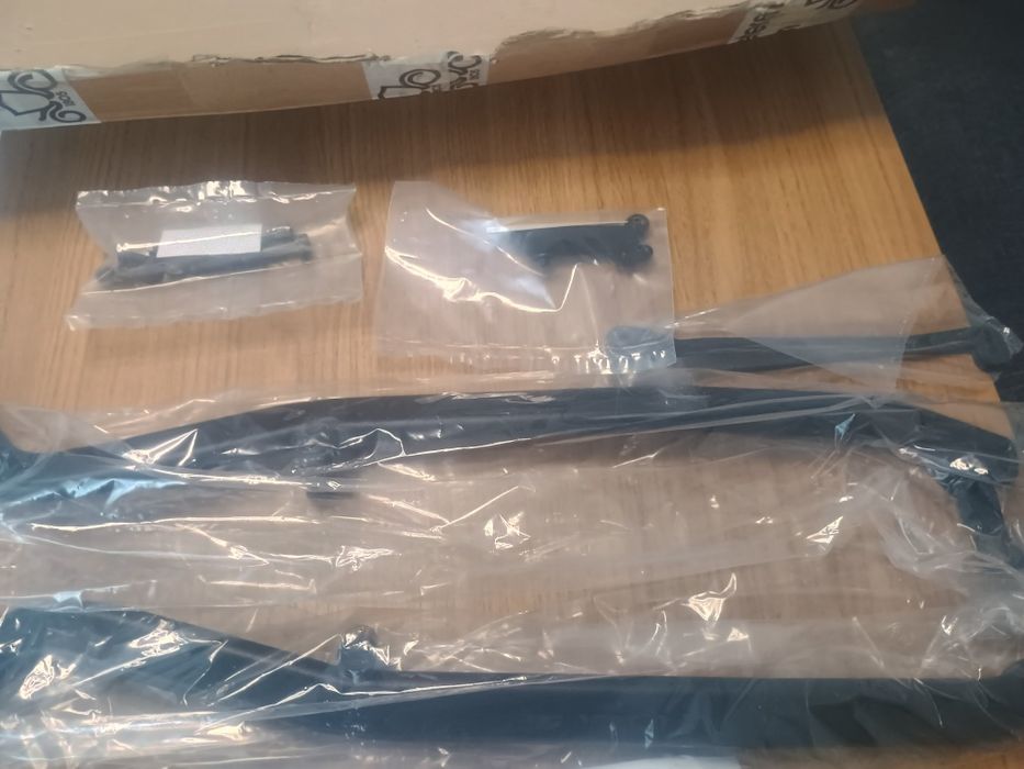 Stelaż kufra centralnego Yamaha xjr 1300