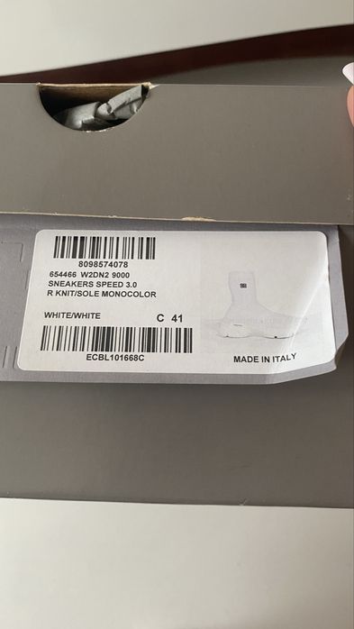 Balenciaga nowe kwrton 41 unisex