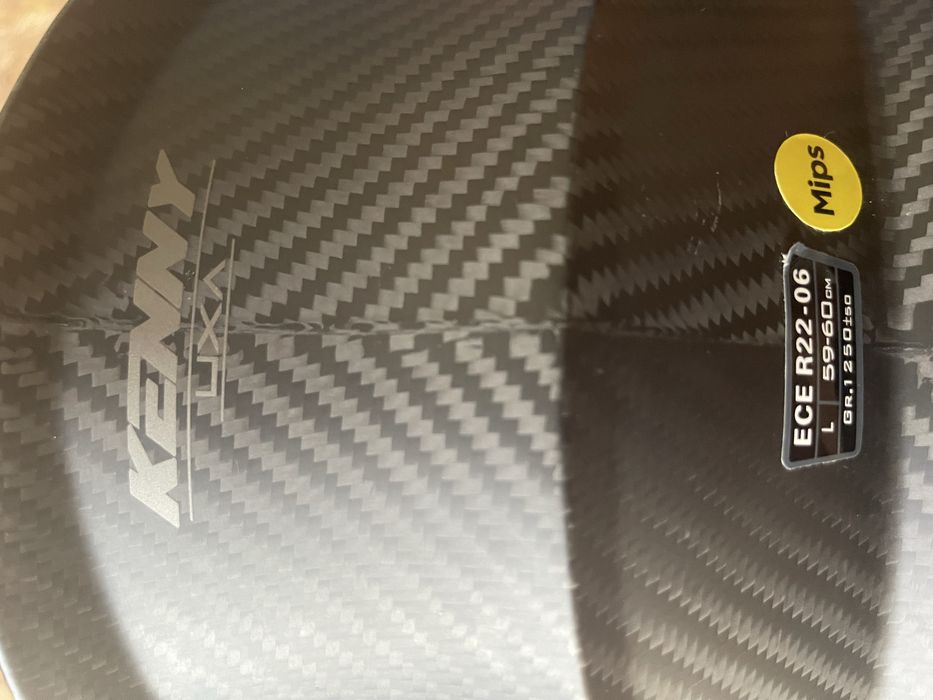 Capacete kenny titanium carbono solid