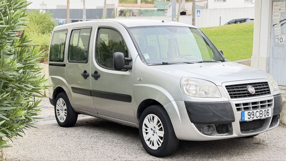 Fiat doblo 7 lugares diesel foto 2