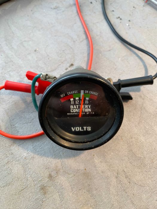 Voltimetro auto 12V clássico