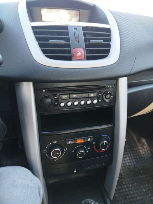 Peugeot 207 _1400 _HDI