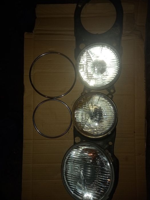 Reflektory lewy + prawy z oprawami  BMW e28