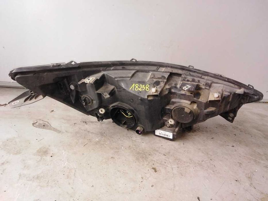 Iveco Daily IV Lampa Przód Lewa