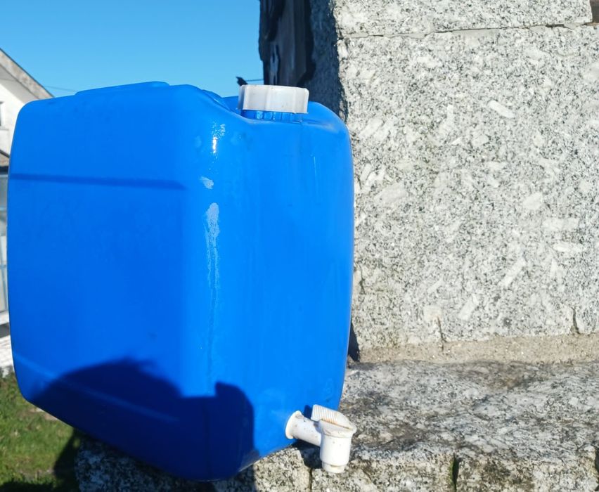 Recipiente liquidos64738420109442120