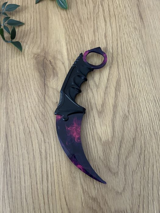 CSGO Karambit Purple Smoke