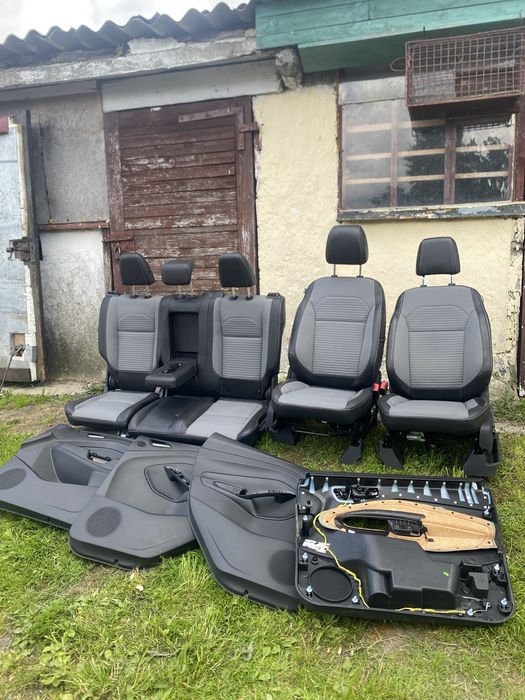 komplet foteli do auta ford escape