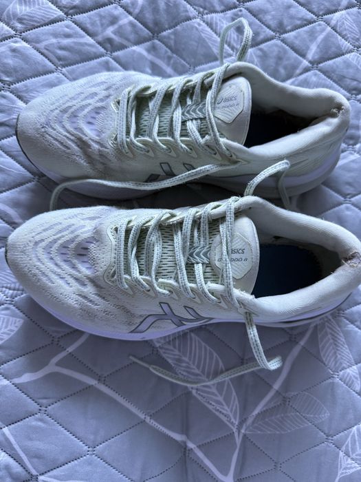 Кросівки жіночі, asics