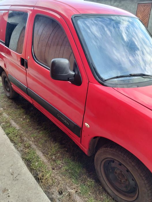 Продам автомобіль Citroen Berlingo