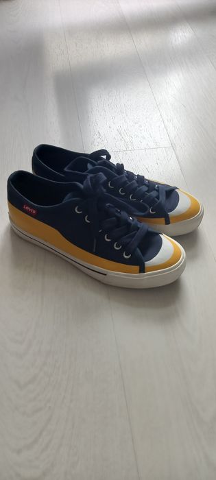 Buty  firmy  Levis