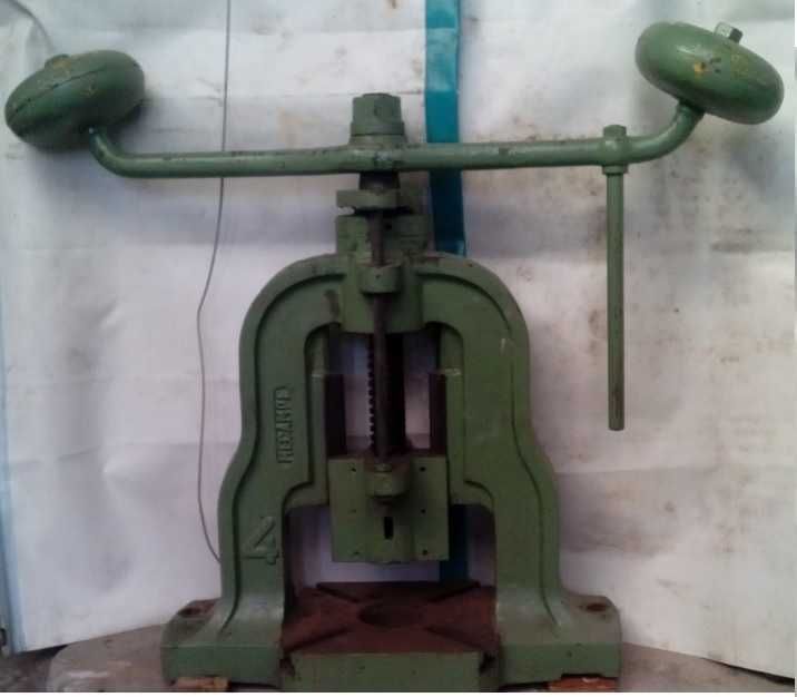 Balancé manual "MECAMPE" nº 4