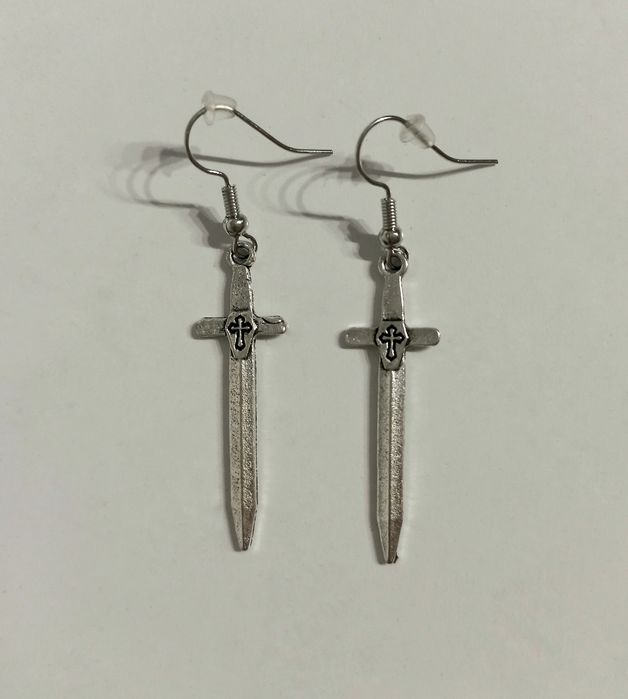 Готичні прикраси, сережки в пупок, чокер