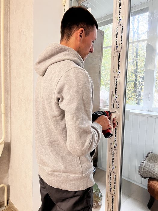 Ремонт металопластикових вікон та  дверей!