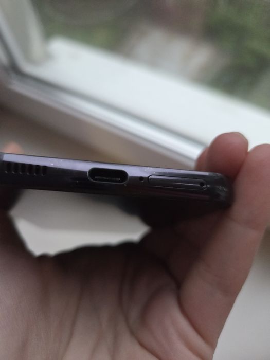 Телефон samsung s22