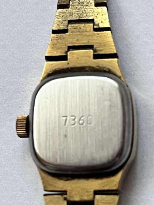 Годинник Заря працює