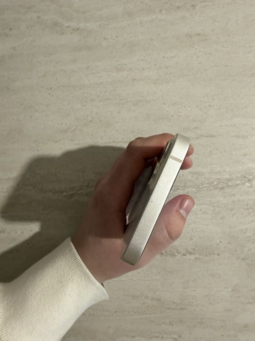 iPhone 13 128GB Biały