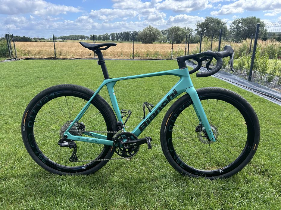 Gravel  Bianchi Impulso Rc Shimano GRX Di2 Pomiar Mocy Conti45c
