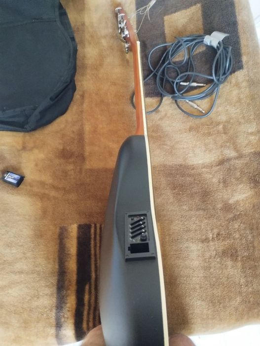 Martin Smith gitara elektryczno- akustyczna stan idealny