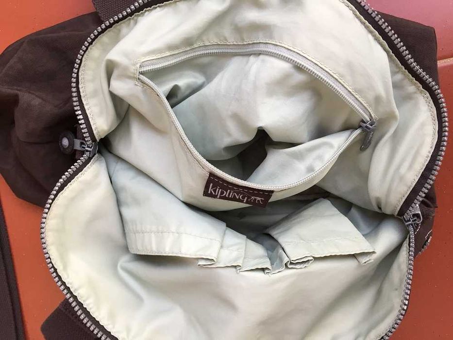 Carteira senhora --- KIPLING -- Castanha escura