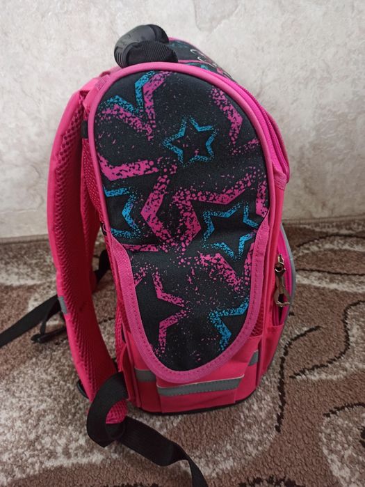 Рюкзак для дівчинки