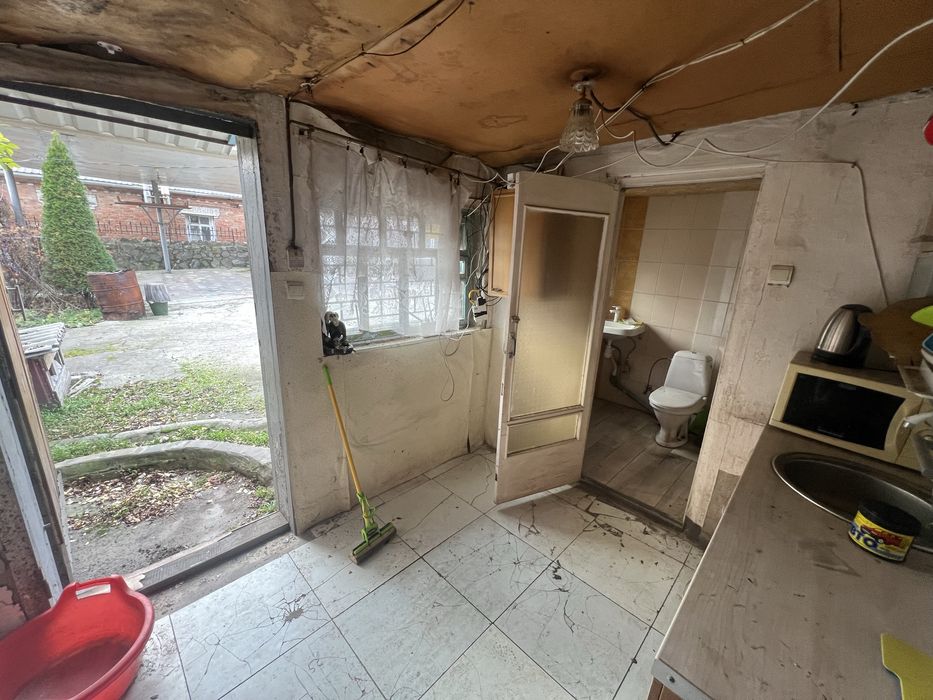 Помещение под любой вид деятельности, возможен обмен на авто