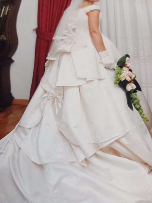 Vestido de Noiva Modelo Princesa Tam M Lindíssimo