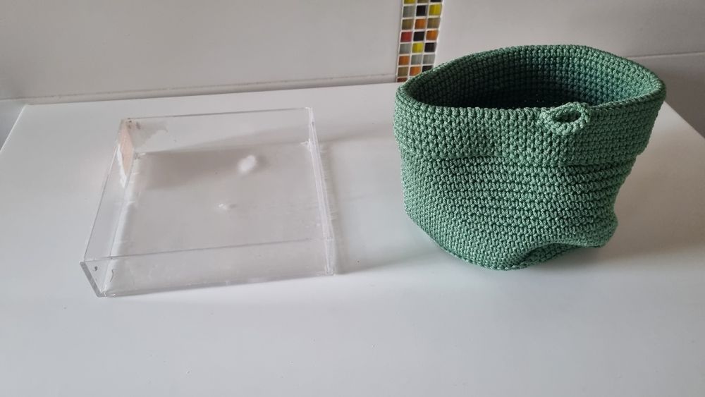 Caixa plástico e bolsa tecido para bijuteria ou wc