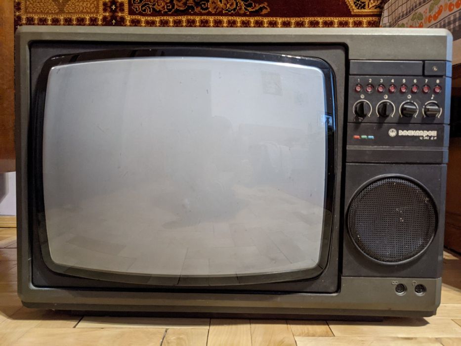 Телевізор "Електрон Ц-382 Д И"(срср)