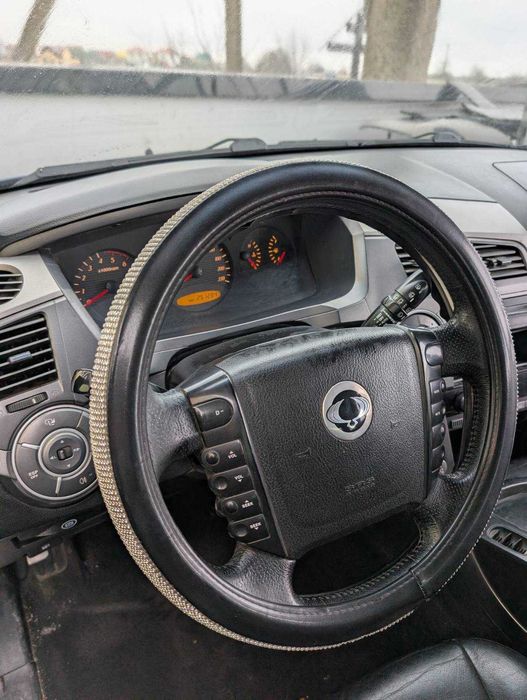 Джип Саньонг Кайрон SsangYong Kyron 2011 автомат